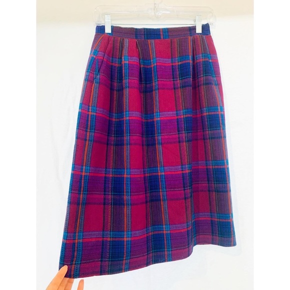 Vintage Christian Dior pencil skirt - Picture 4 of 5